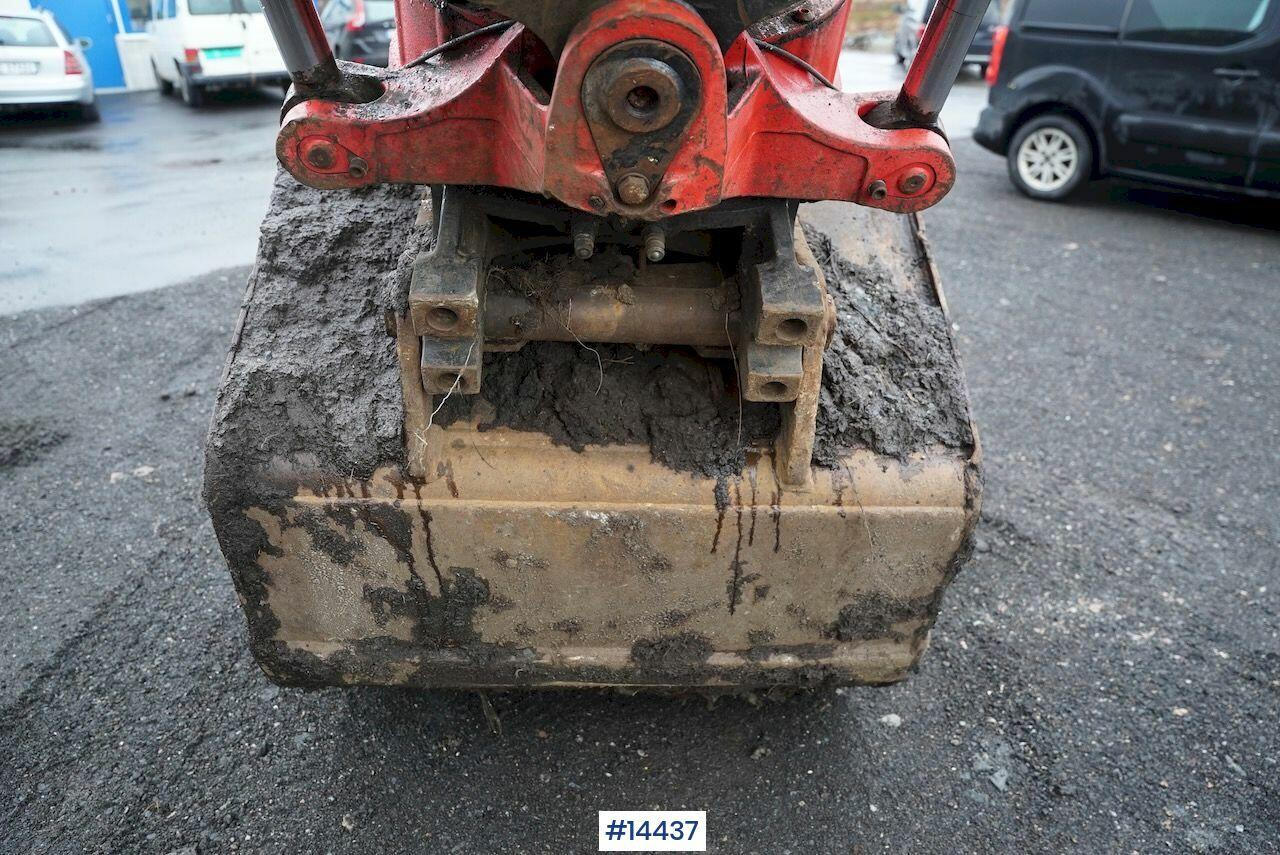 Locação de Komatsu PC228USLC-10 Komatsu PC228USLC-10: foto 44