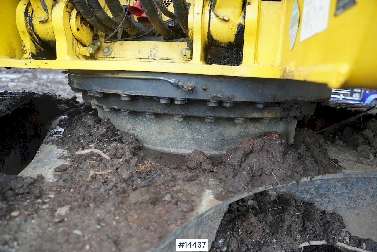 Locação de Komatsu PC228USLC-10 Komatsu PC228USLC-10: foto 25