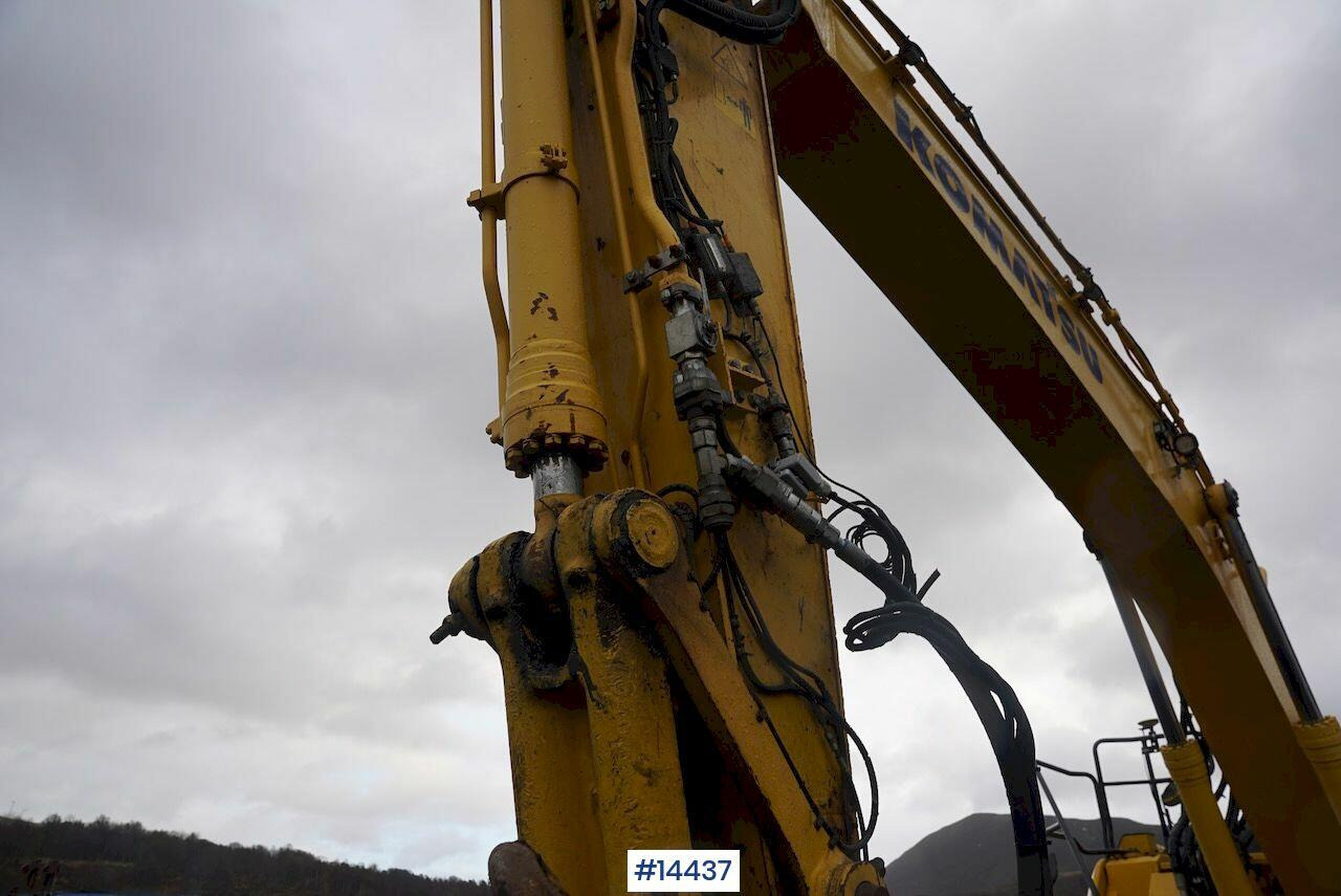 Locação de Komatsu PC228USLC-10 Komatsu PC228USLC-10: foto 32