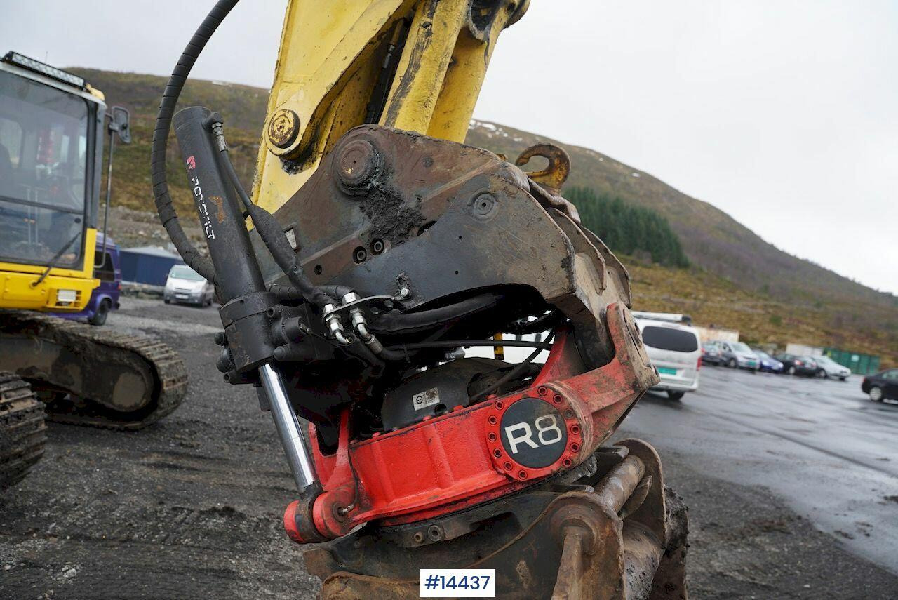 Locação de Komatsu PC228USLC-10 Komatsu PC228USLC-10: foto 36
