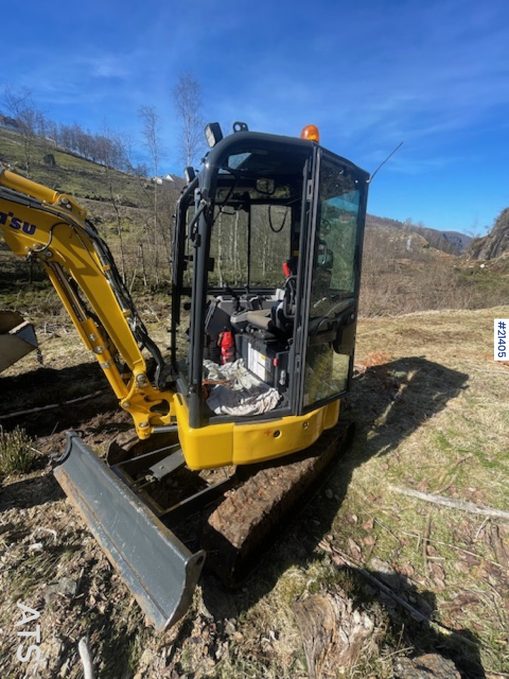 Komatsu PC24 MR-5 gravemaskin m/ pusseskuffe, rototilt, smalskuffe, graveskuffe og klype - Mini escavadeira: foto 4 Komatsu PC24 MR-5 gravemaskin m/ pusseskuffe, rototilt, smalskuffe, graveskuffe og klype - Mini escavadeira: foto 4