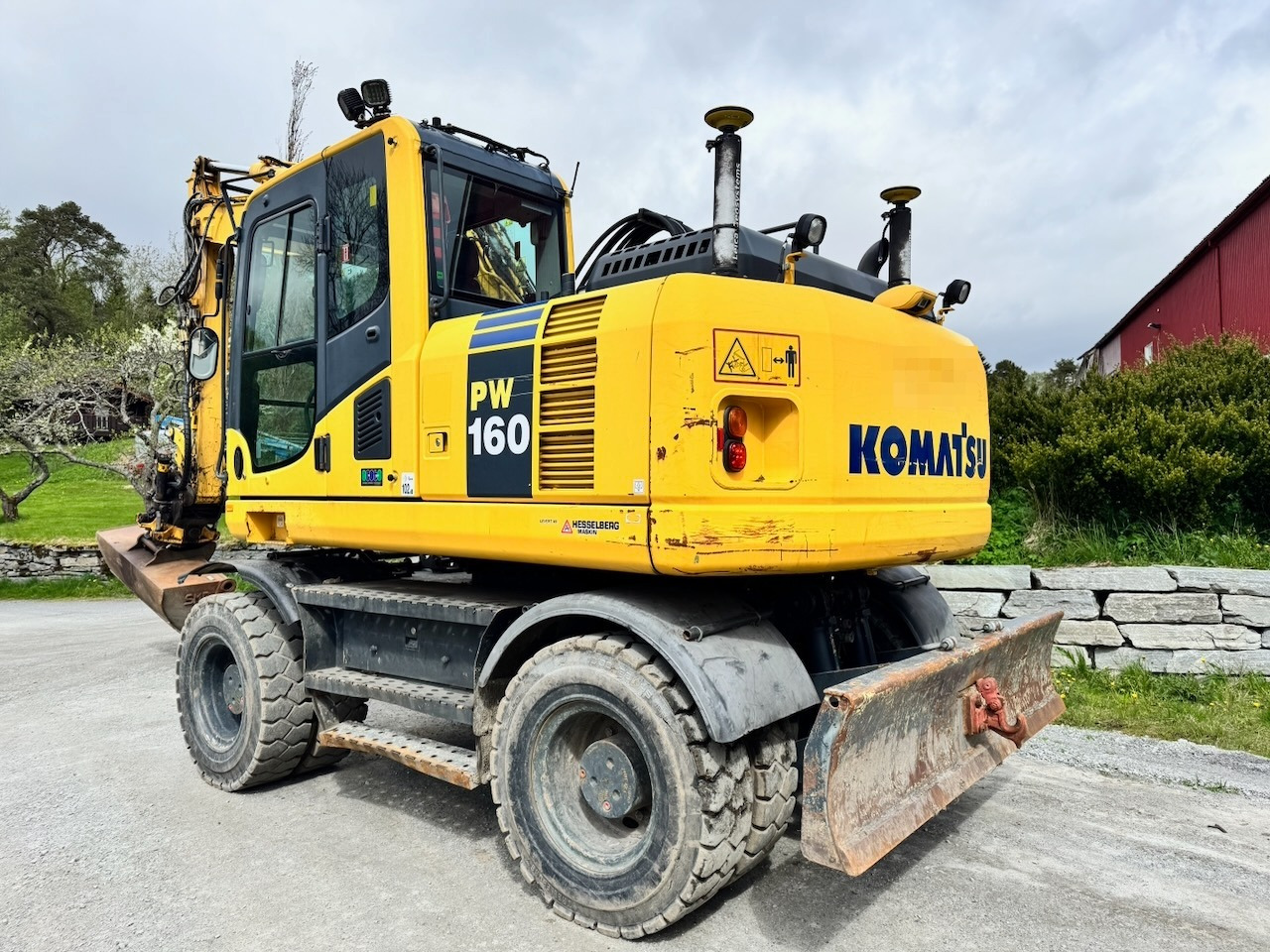 Komatsu PW160-8 - Carregadeira de rodas: foto 4 Komatsu PW160-8 - Carregadeira de rodas: foto 4