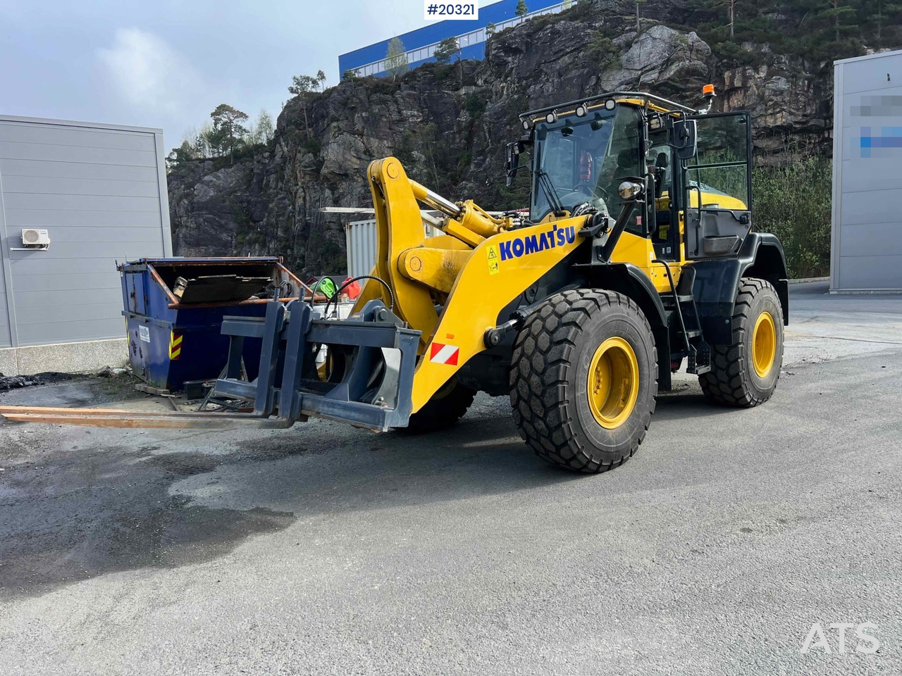 Komatsu WA320-8EO - Carregadeira de rodas: foto 1 Komatsu WA320-8EO - Carregadeira de rodas: foto 1