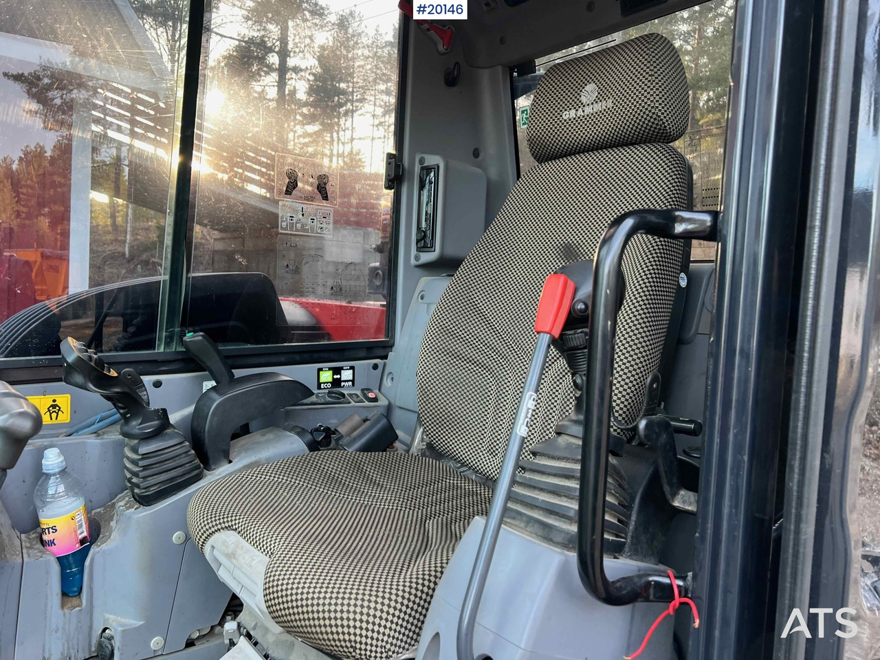 Locação de Kubota KX080-4 Kubota KX080-4: foto 25