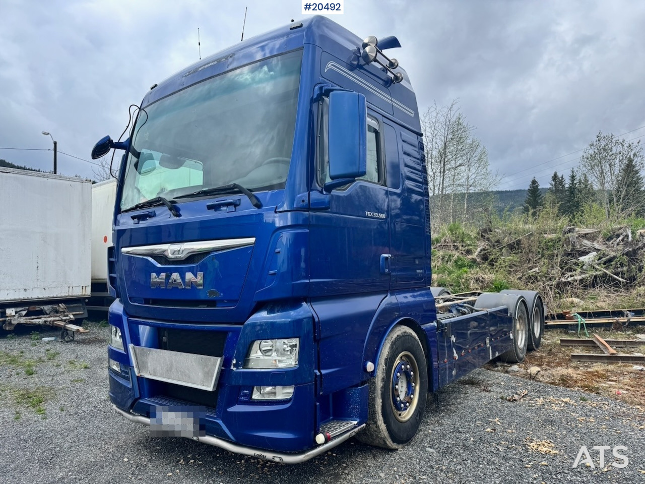 MAN TGX 33.560 - Caminhão chassi: foto 1 MAN TGX 33.560 - Caminhão chassi: foto 1