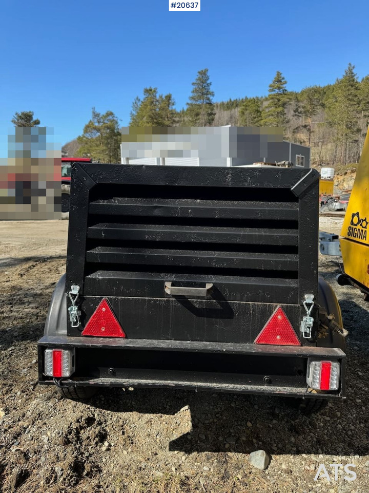 Atlas Copco XAS36YD - Máquina de construção: foto 4 Atlas Copco XAS36YD - Máquina de construção: foto 4