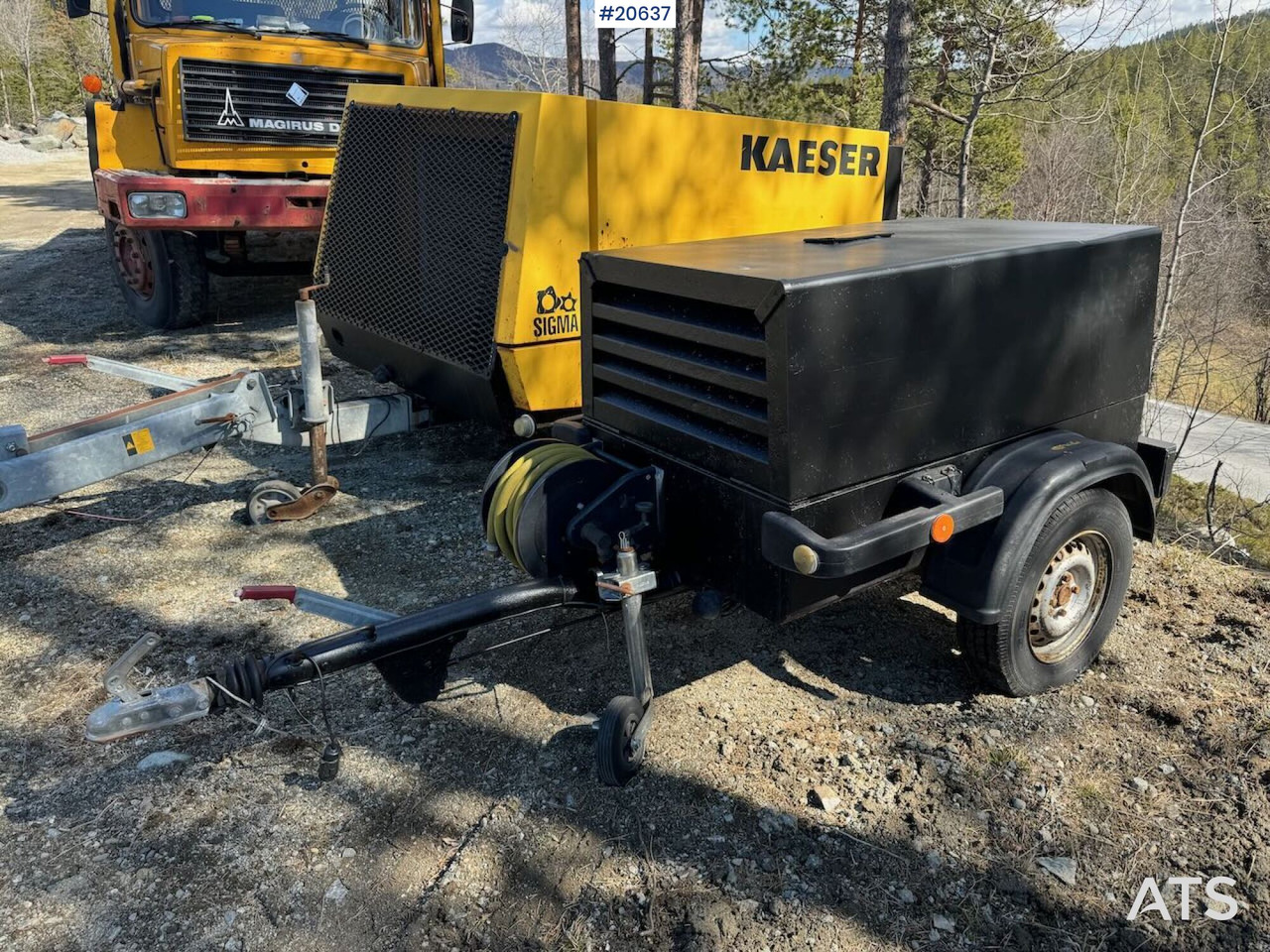 Atlas Copco XAS36YD - Máquina de construção: foto 1 Atlas Copco XAS36YD - Máquina de construção: foto 1