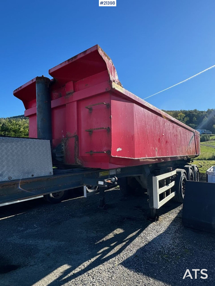 Maur Tippsemi - Semireboque basculante: foto 3 Maur Tippsemi - Semireboque basculante: foto 3