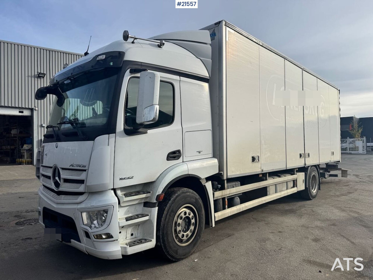 Mercedes Actros 1832 - Caminhão furgão: foto 2 Mercedes Actros 1832 - Caminhão furgão: foto 2