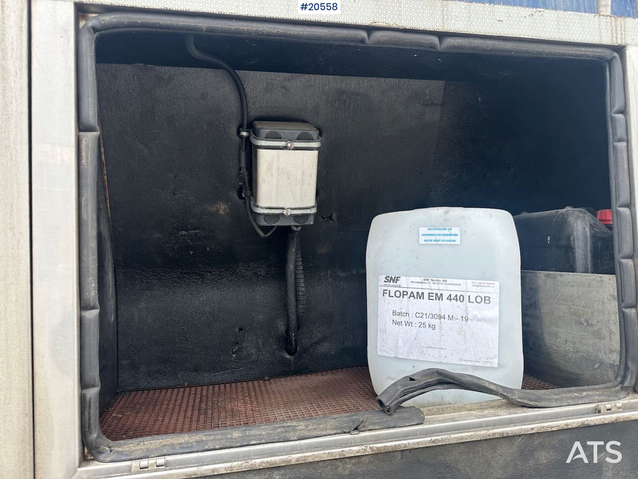 Caminhão limpa fossa Mercedes Arocs: foto 29