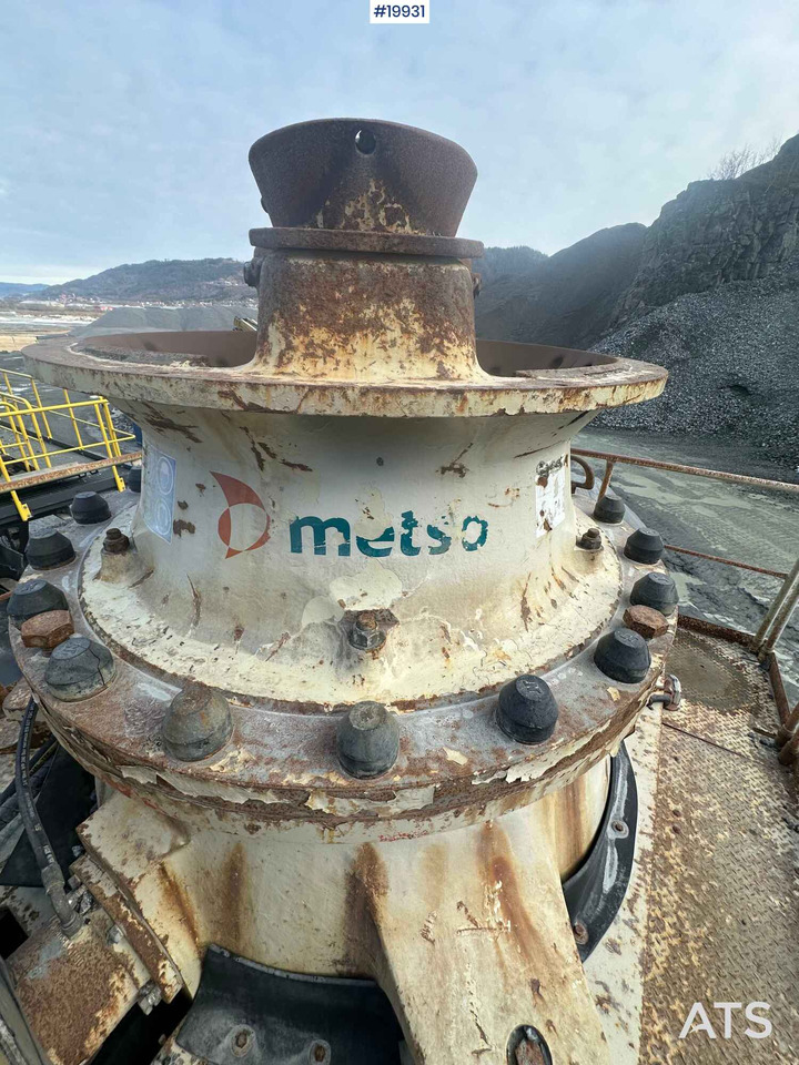 Metso Nordberg GP 300 - Peneira vibratória: foto 3 Metso Nordberg GP 300 - Peneira vibratória: foto 3