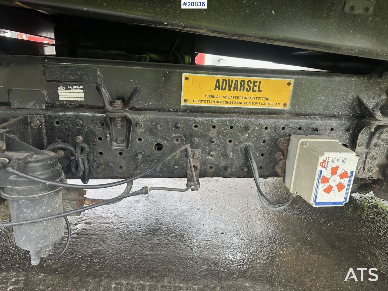 Camião de caixa aberta/ Plataforma Mitsubishi Fuso: foto 15