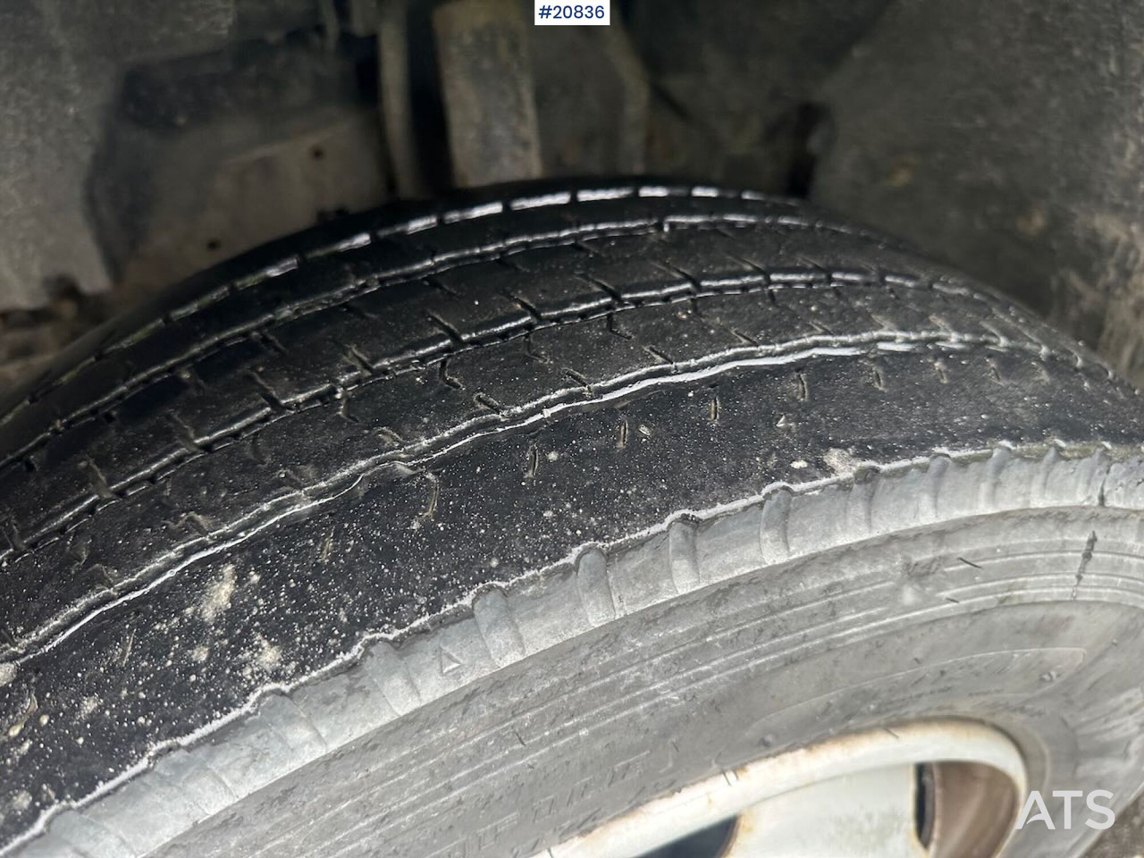 Camião de caixa aberta/ Plataforma Mitsubishi Fuso: foto 13