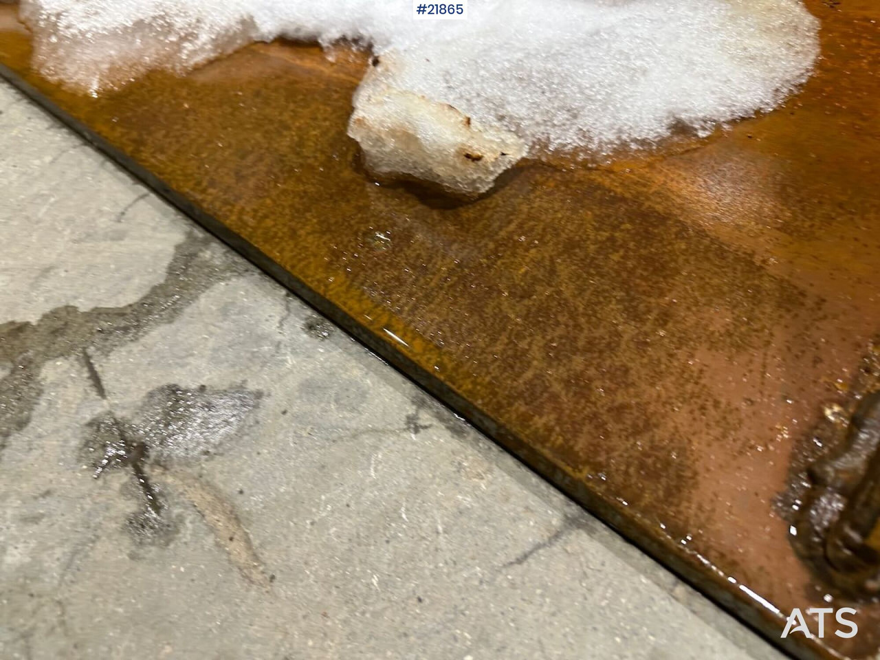 Mustang 220R kompaktlaster m/planeringskuffe og pallegafler - Mini carregadeira: foto 4 Mustang 220R kompaktlaster m/planeringskuffe og pallegafler - Mini carregadeira: foto 4