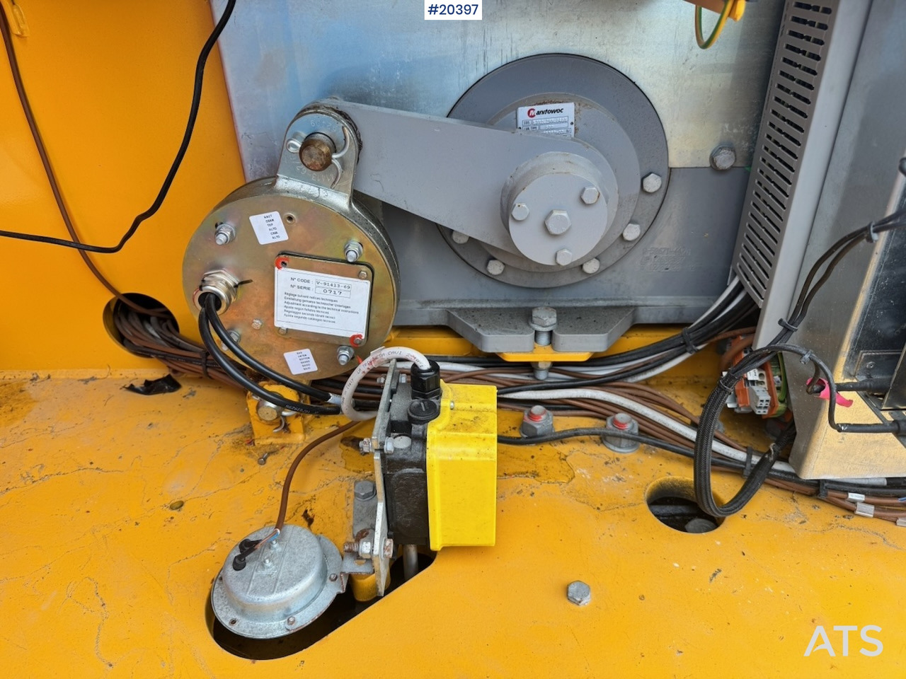 Grua automontante Potain IGO50: foto 22