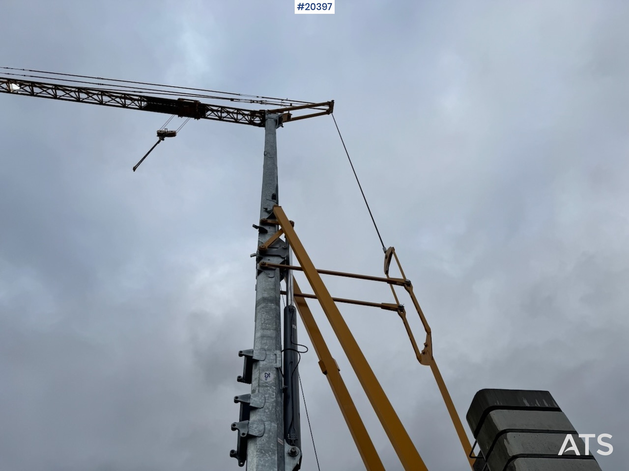 Grua automontante Potain IGO50: foto 9