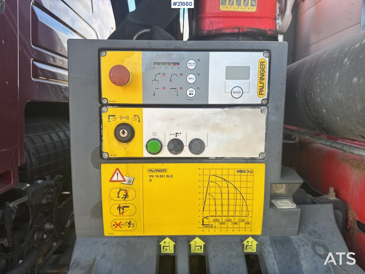 Caminhão grua Renault Renault T380 6x2 Kranbil m/ 19 t/m Palfinger: foto 13