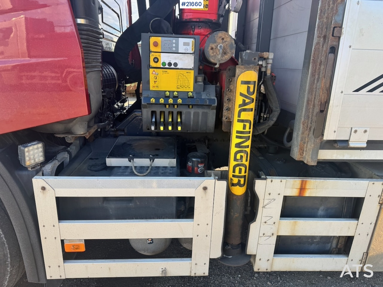 Caminhão grua Renault Renault T380 6x2 Kranbil m/ 19 t/m Palfinger: foto 12