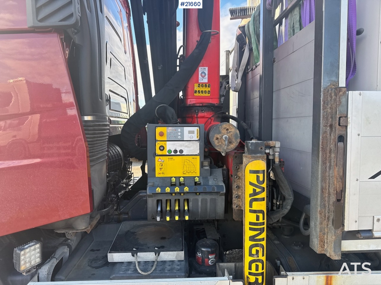 Caminhão grua Renault Renault T380 6x2 Kranbil m/ 19 t/m Palfinger: foto 21