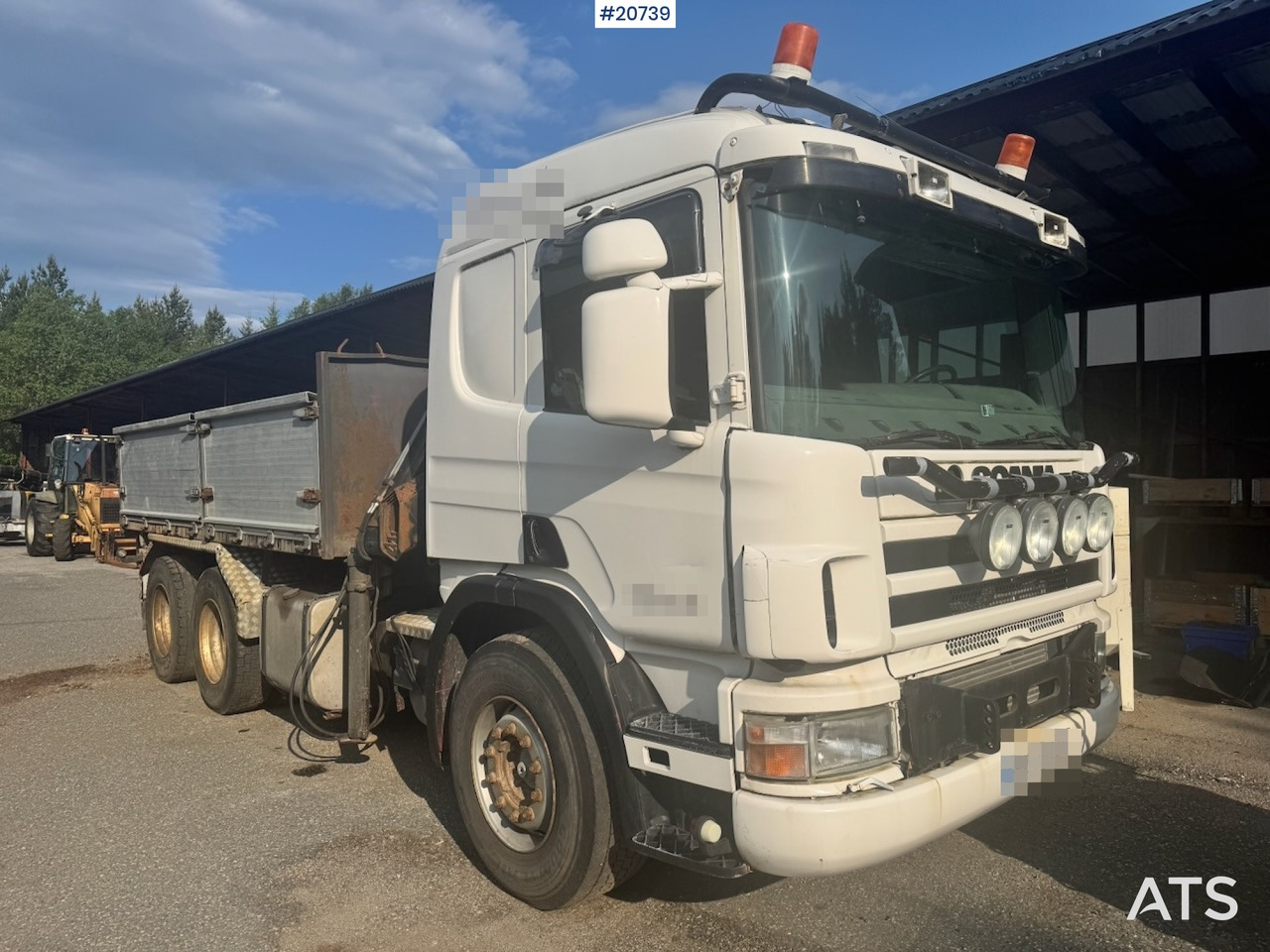Scania P124 - Camião de caixa aberta/ Plataforma, Caminhão grua: foto 1 Scania P124 - Camião de caixa aberta/ Plataforma, Caminhão grua: foto 1