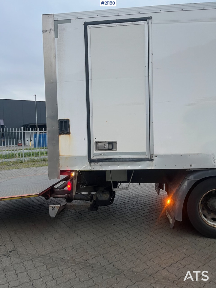 Scania P250 - Caminhão furgão: foto 3 Scania P250 - Caminhão furgão: foto 3