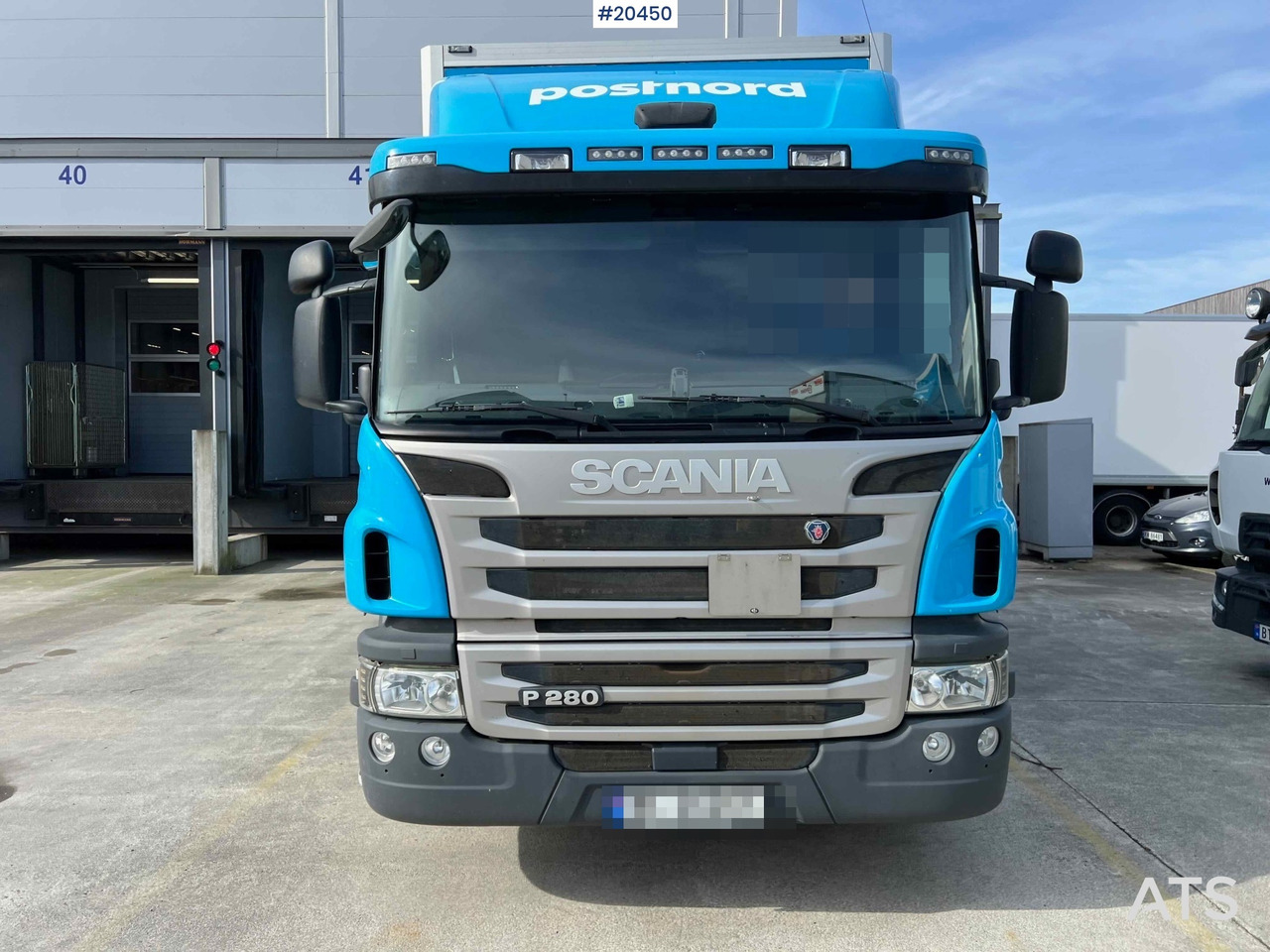 Caminhão furgão Scania P280: foto 9