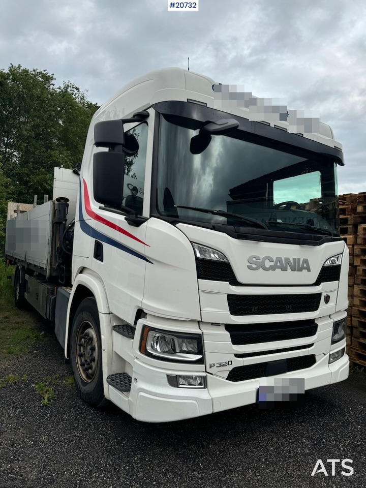Scania P320 - Camião de caixa aberta/ Plataforma, Caminhão grua: foto 1 Scania P320 - Camião de caixa aberta/ Plataforma, Caminhão grua: foto 1
