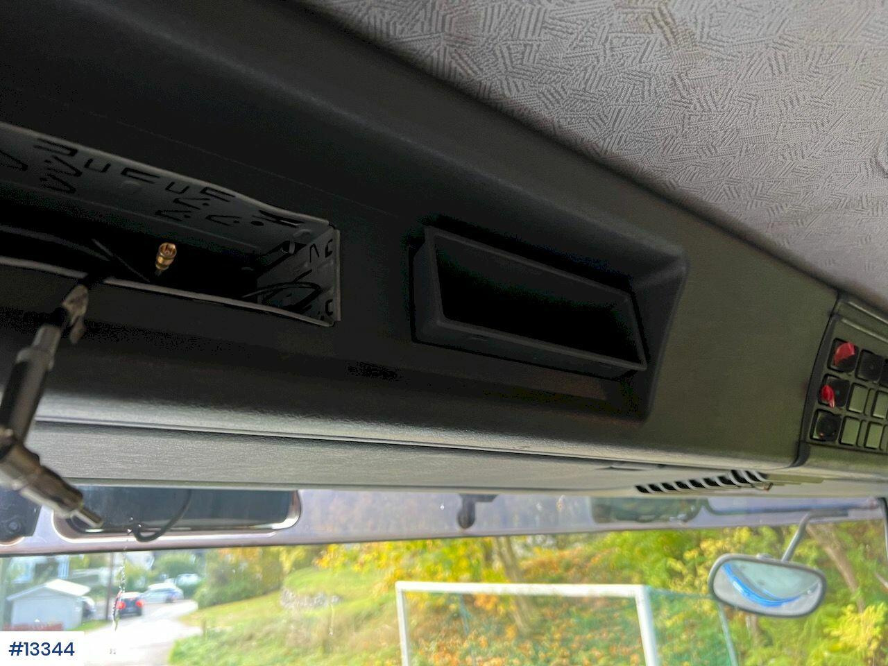 Caminhão basculante Scania P94G: foto 26