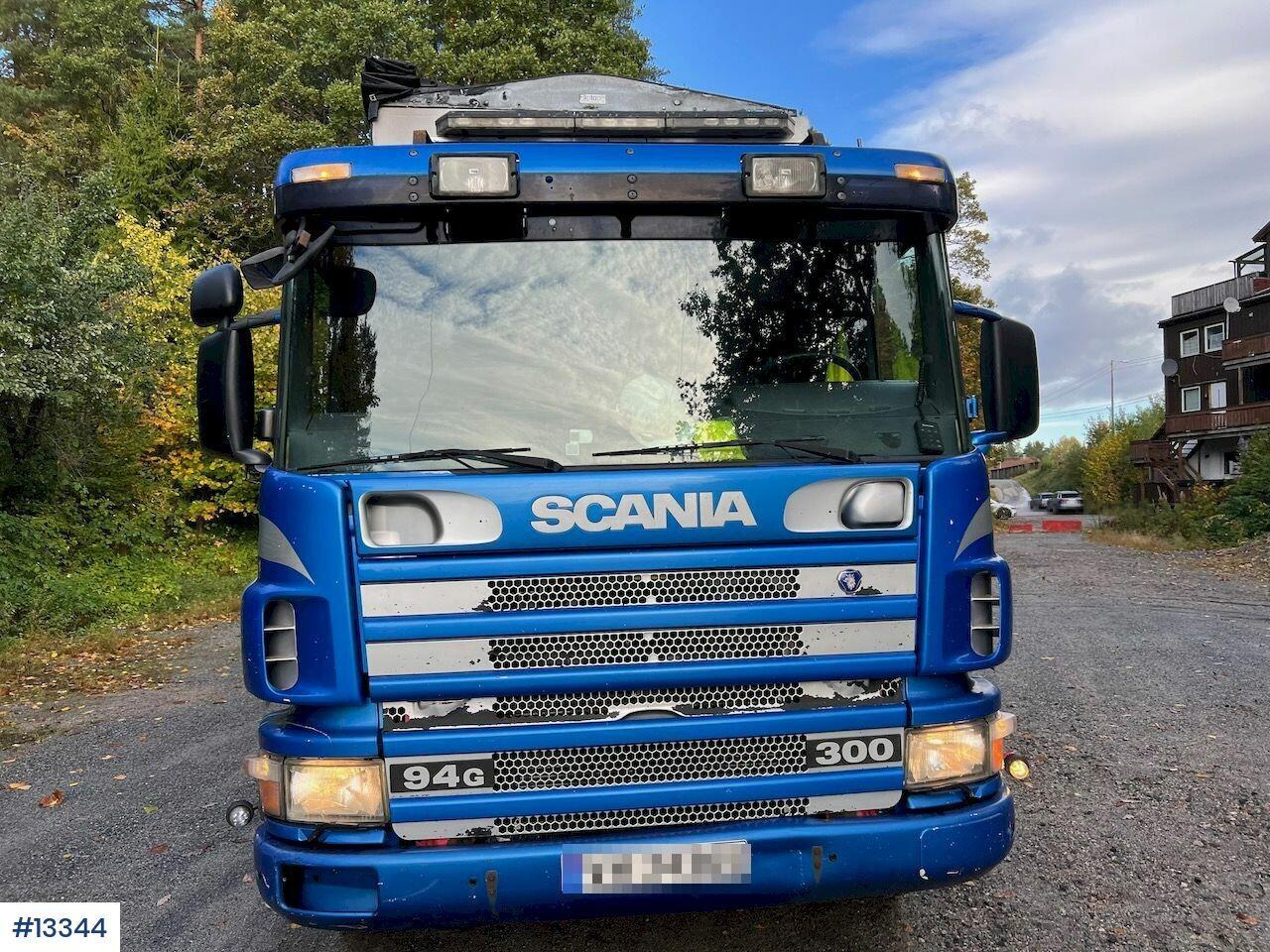 Caminhão basculante Scania P94G: foto 7