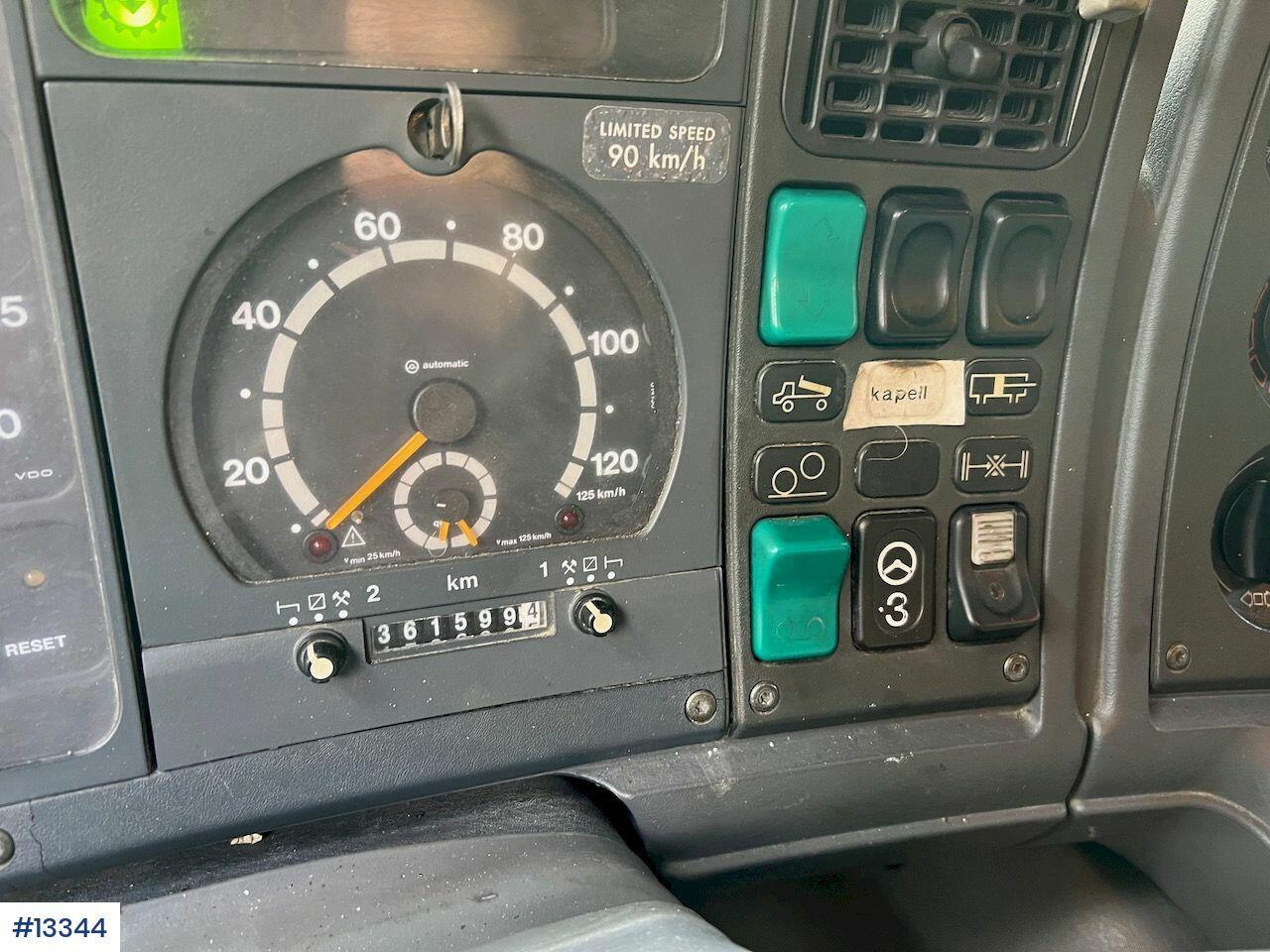 Caminhão basculante Scania P94G: foto 25