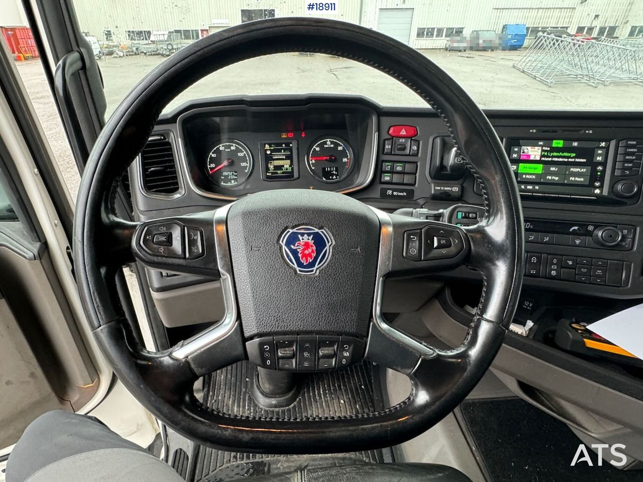 Caminhão furgão Scania R500: foto 22