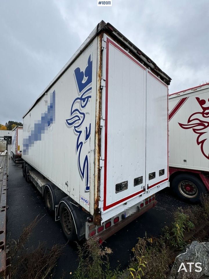 Caminhão furgão Scania R500: foto 33