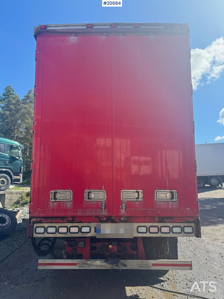Scania R560 - Caminhão furgão: foto 4 Scania R560 - Caminhão furgão: foto 4
