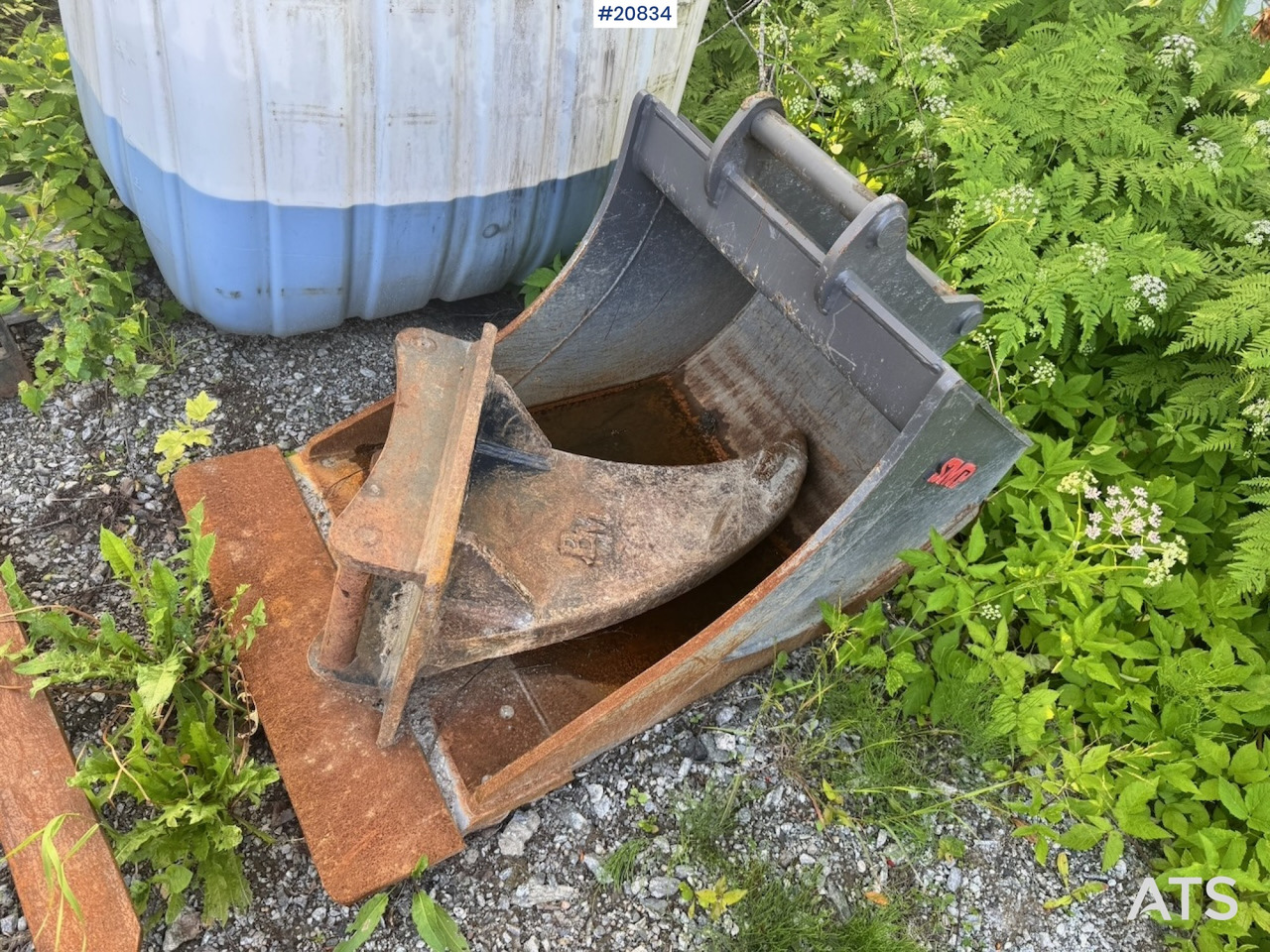 Locação de Takeuchi TB290-2 Takeuchi TB290-2: foto 44