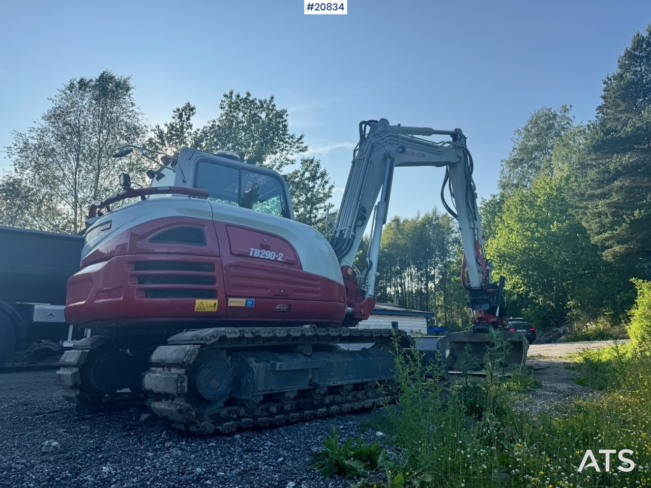 Locação de Takeuchi TB290-2 Takeuchi TB290-2: foto 6