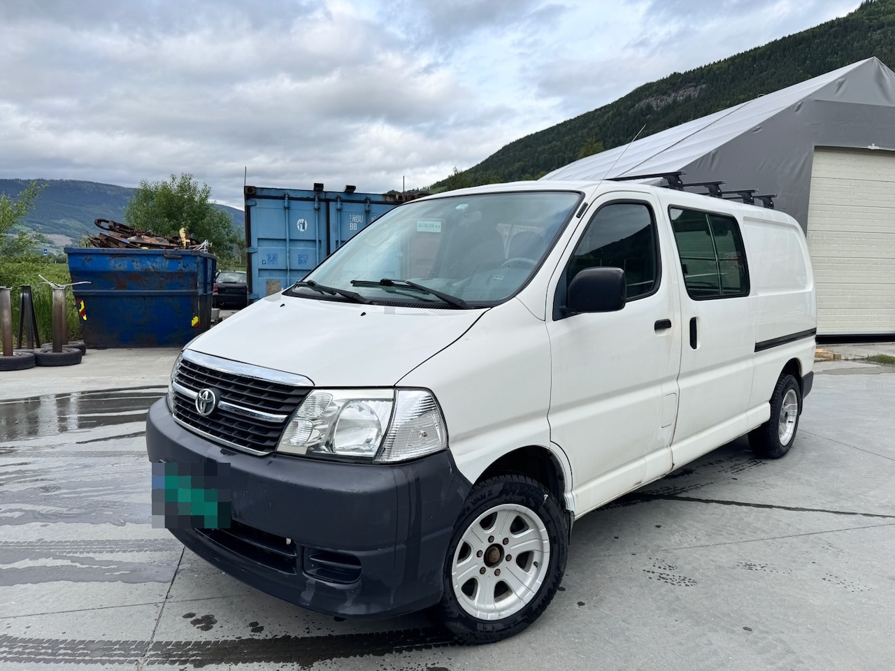 Toyota Hiace - Furgão: foto 1 Toyota Hiace - Furgão: foto 1