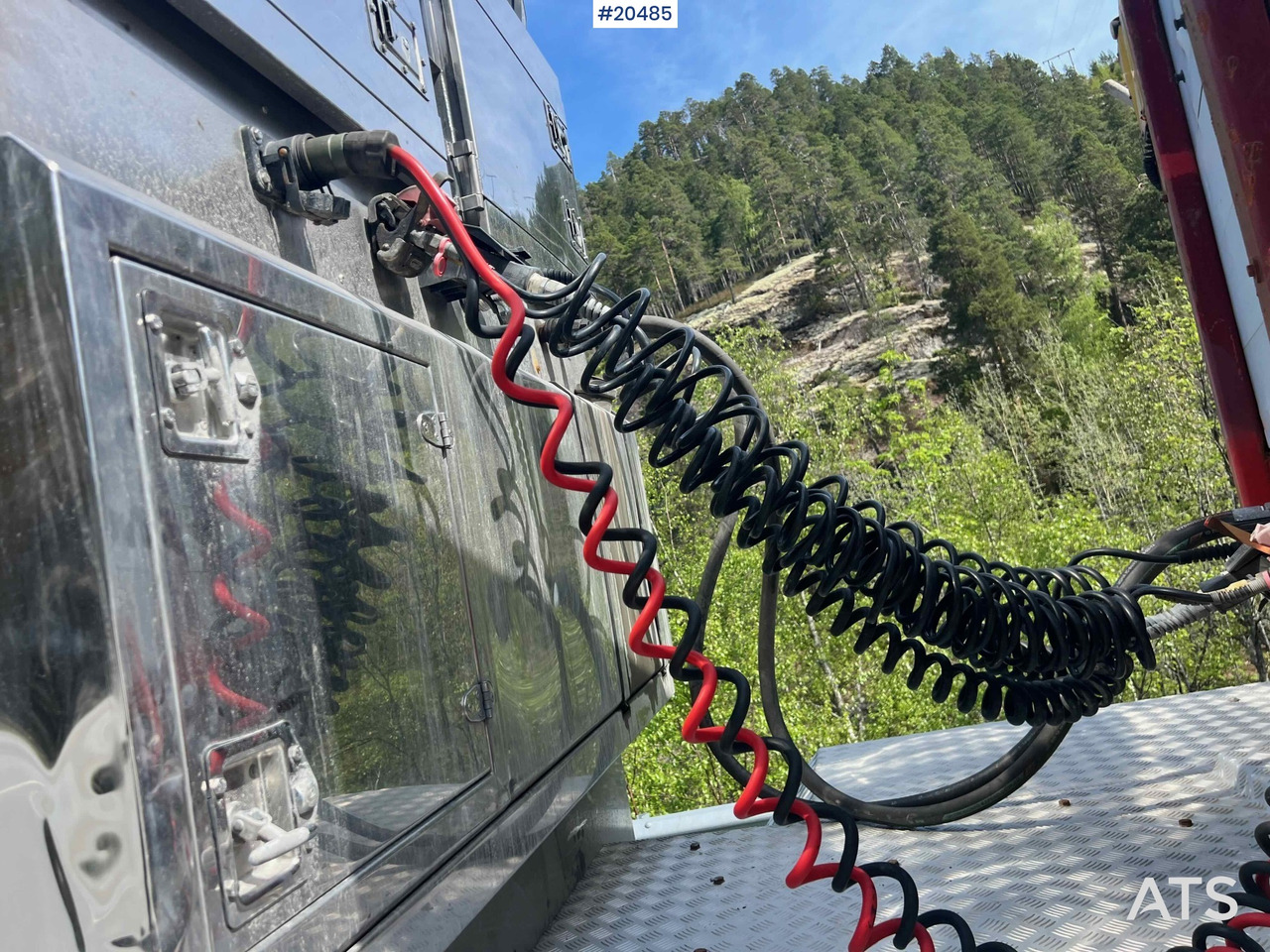 Locação de Scania R144 Scania R144: foto 36