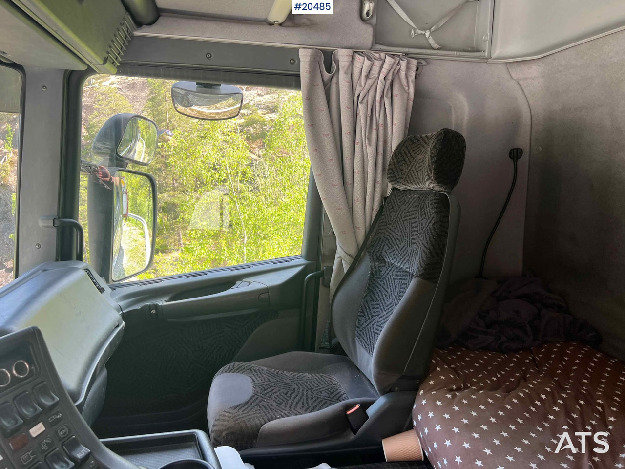 Locação de Scania R144 Scania R144: foto 39