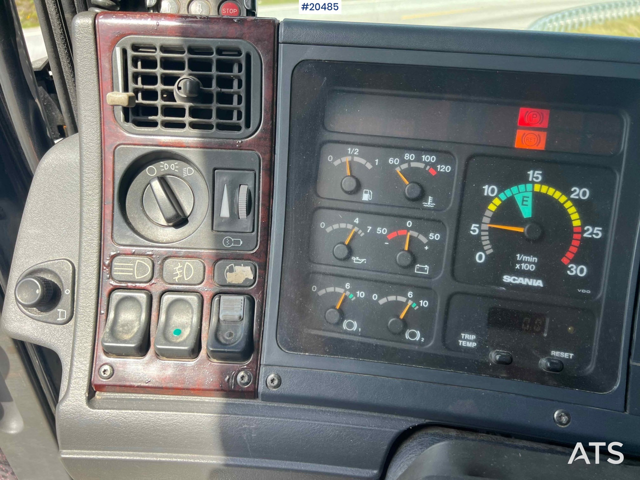 Locação de Scania R144 Scania R144: foto 50