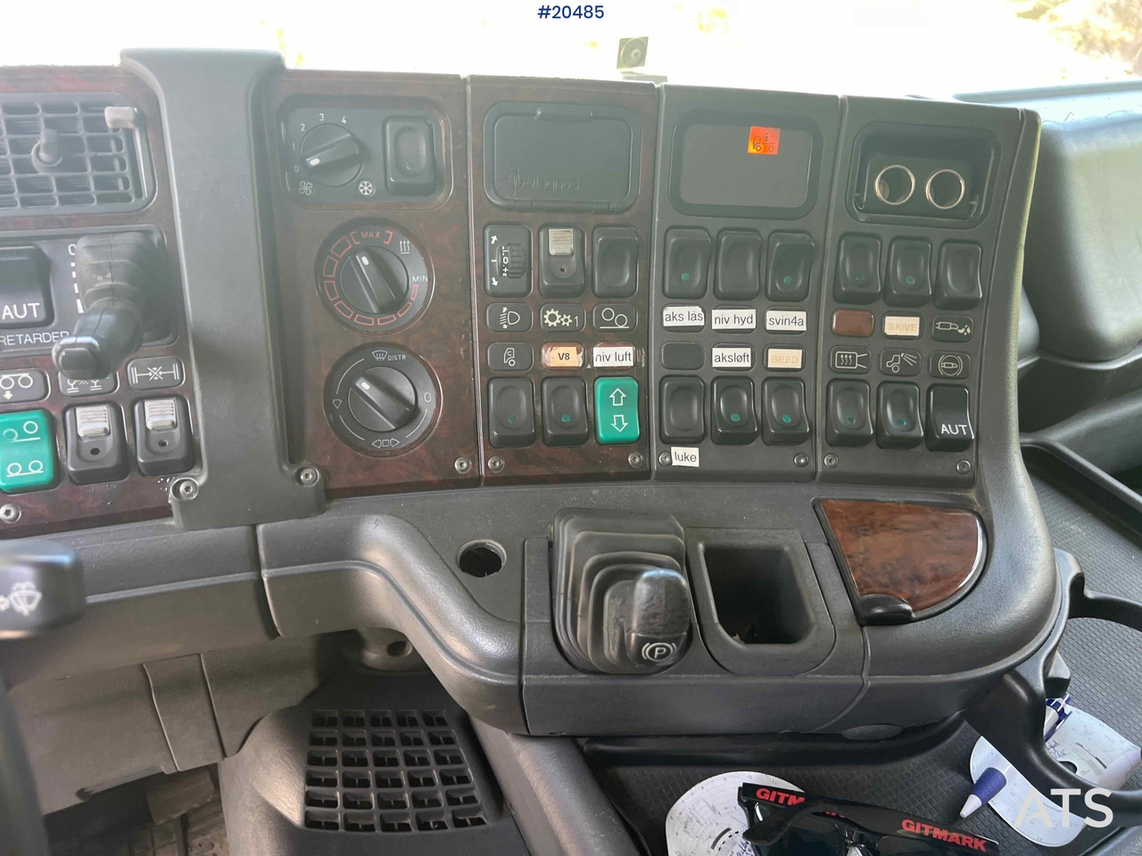 Locação de Scania R144 Scania R144: foto 48