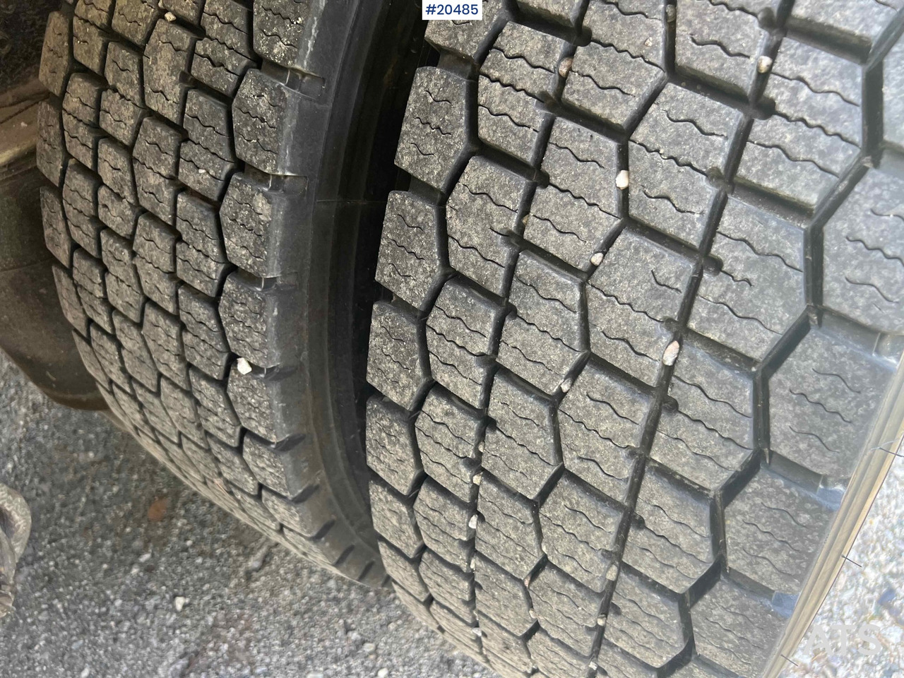 Locação de Scania R144 Scania R144: foto 24