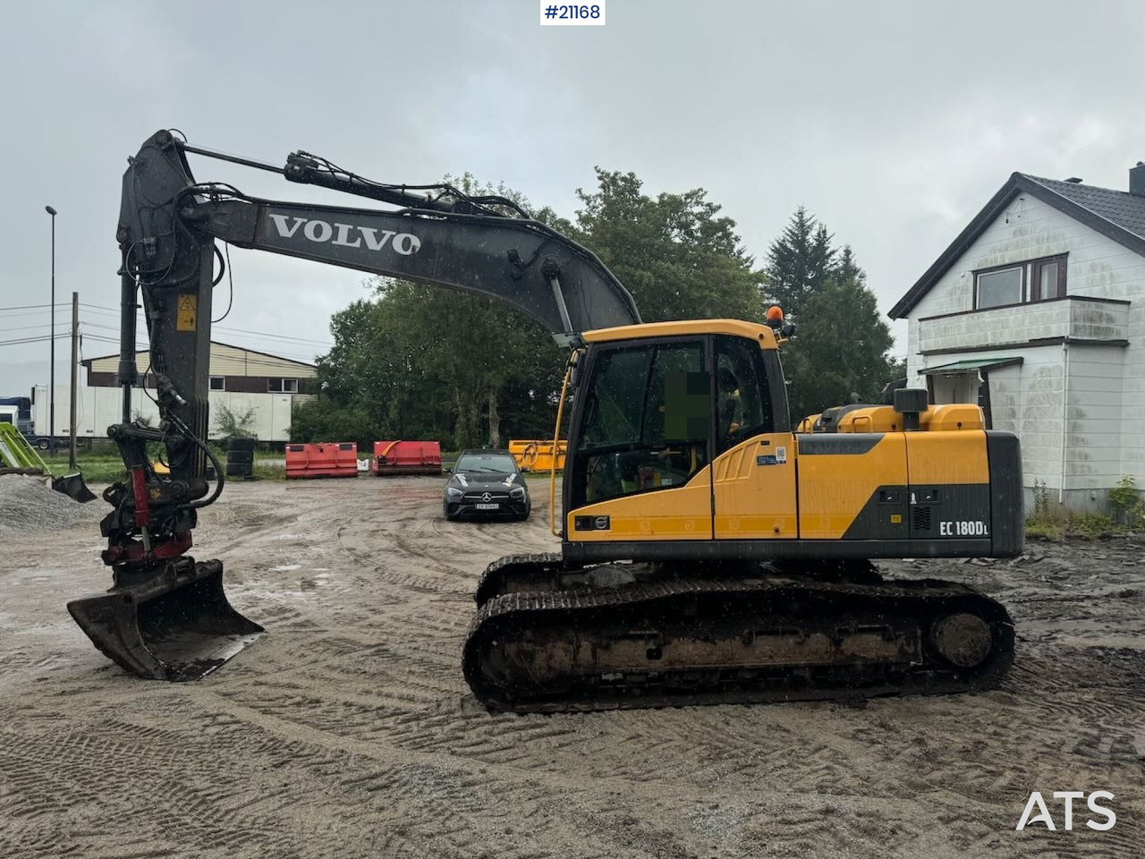 Volvo EC180DL - Escavadora de rastos: foto 2 Volvo EC180DL - Escavadora de rastos: foto 2