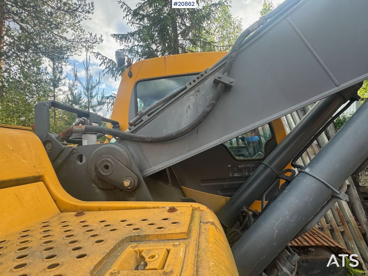 Volvo EC240LC - Escavadora de rastos: foto 5 Volvo EC240LC - Escavadora de rastos: foto 5