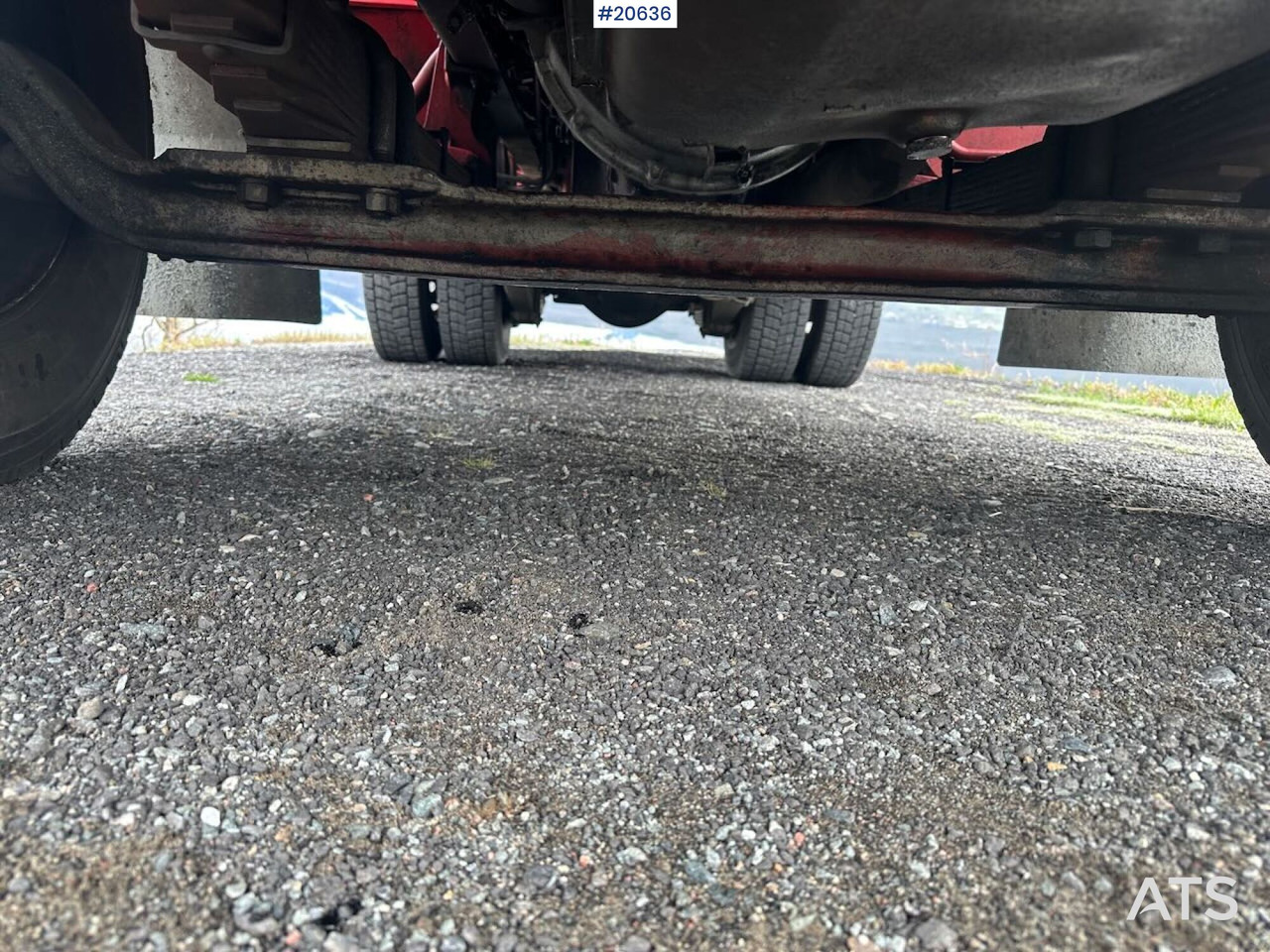 Camião de caixa aberta/ Plataforma, Caminhão grua Volvo F89 46: foto 13