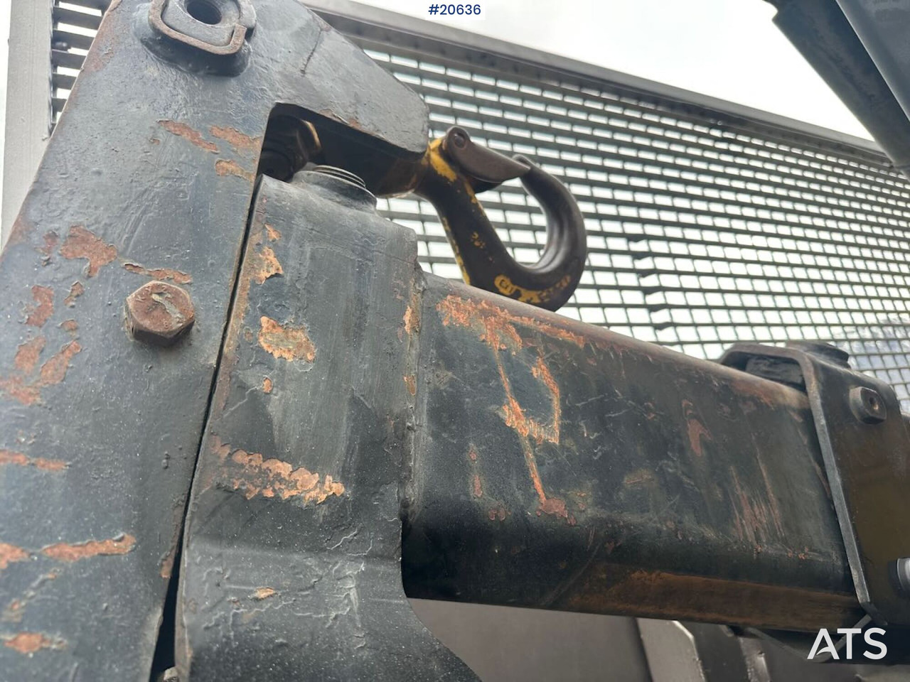 Camião de caixa aberta/ Plataforma, Caminhão grua Volvo F89 46: foto 35