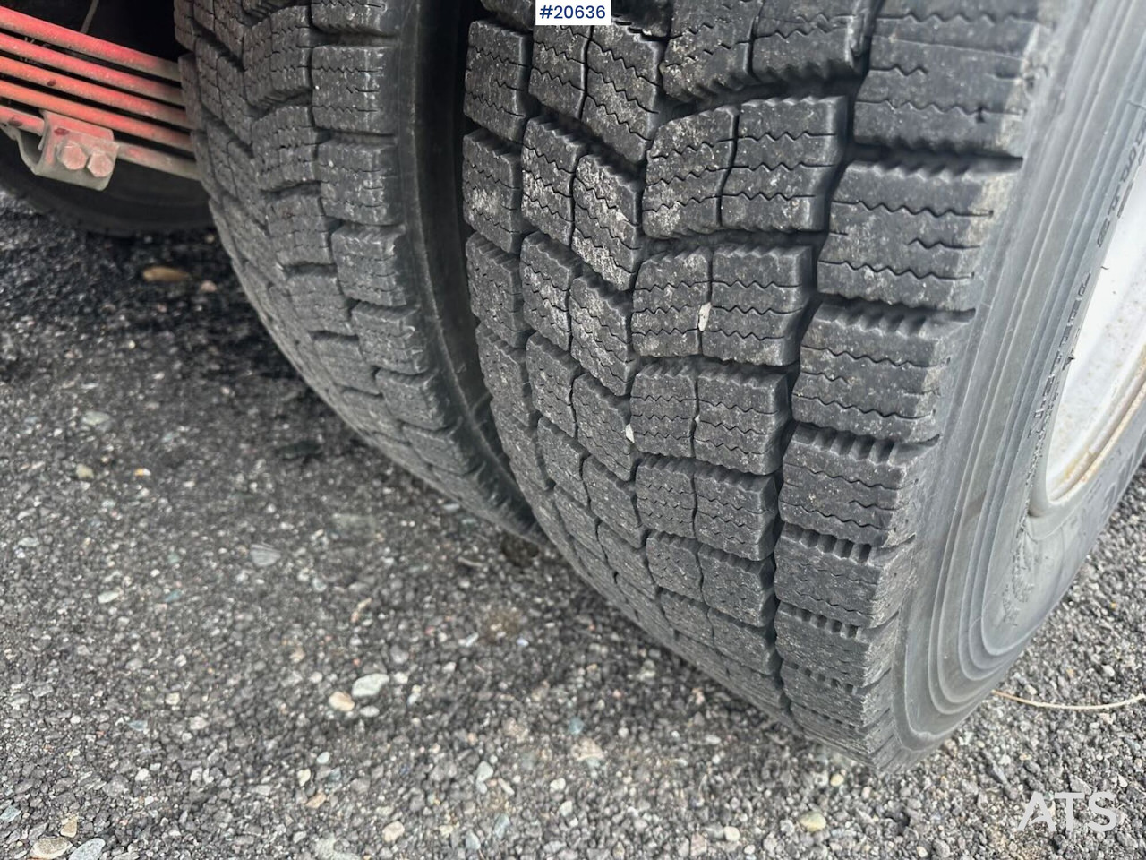Camião de caixa aberta/ Plataforma, Caminhão grua Volvo F89 46: foto 15