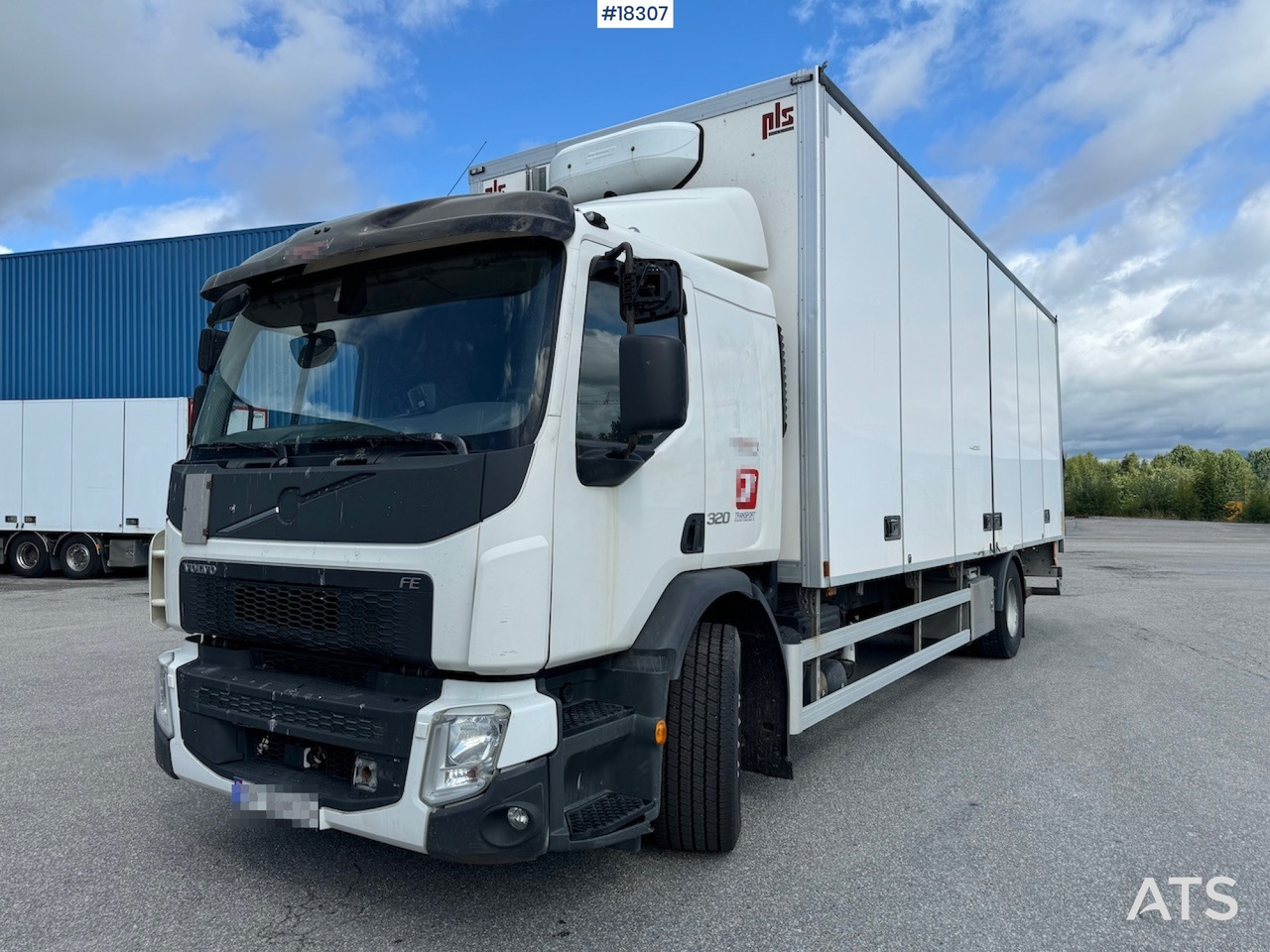 Volvo FE320 - Caminhão furgão: foto 1 Volvo FE320 - Caminhão furgão: foto 1