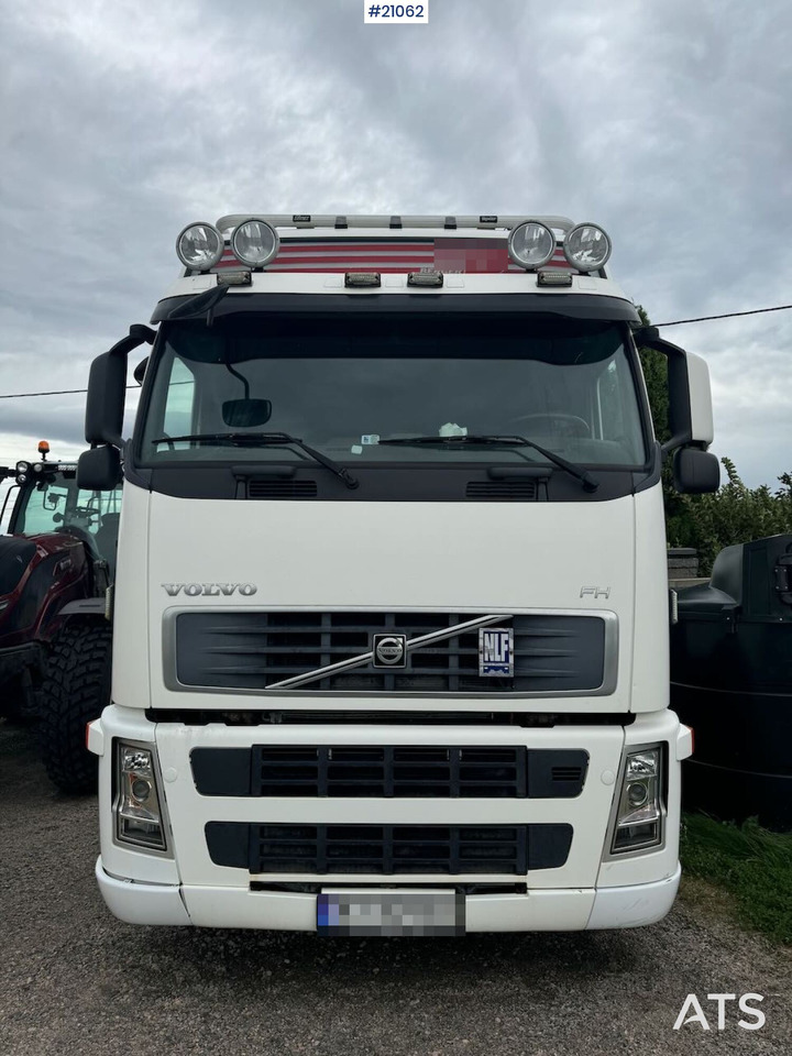 Locação de Volvo FH 480 Volvo FH 480: foto 6