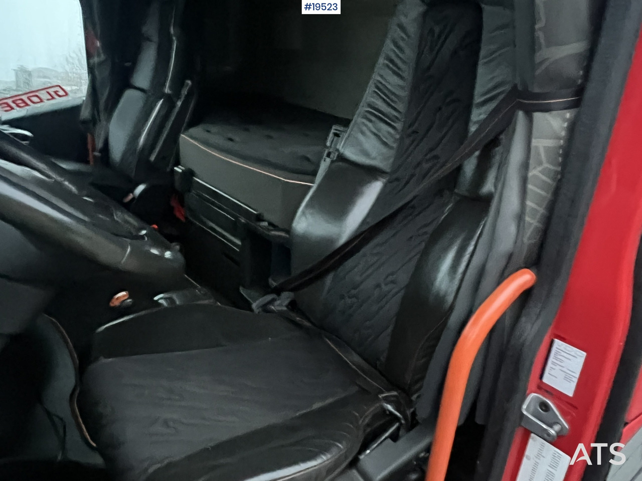 Caminhão florestal Volvo FH540: foto 50