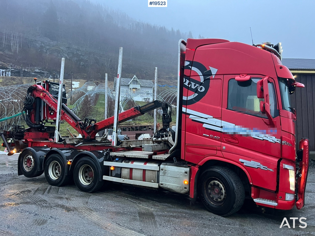 Caminhão florestal Volvo FH540: foto 7